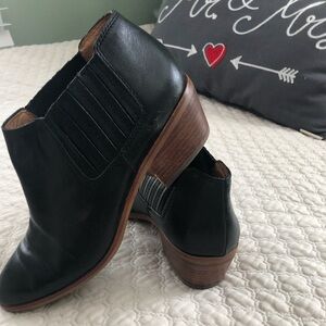 Madewell black ankle booties